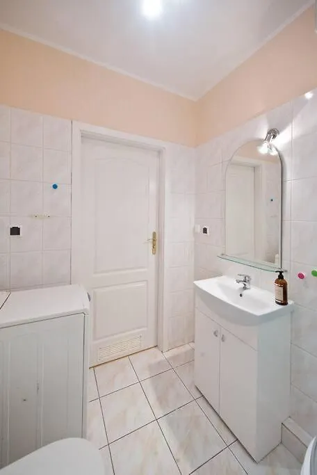 Apartment Sloneczna Kawalerka Blisko Centrum Z Balkonem I Parkingiem Gdansk Poland